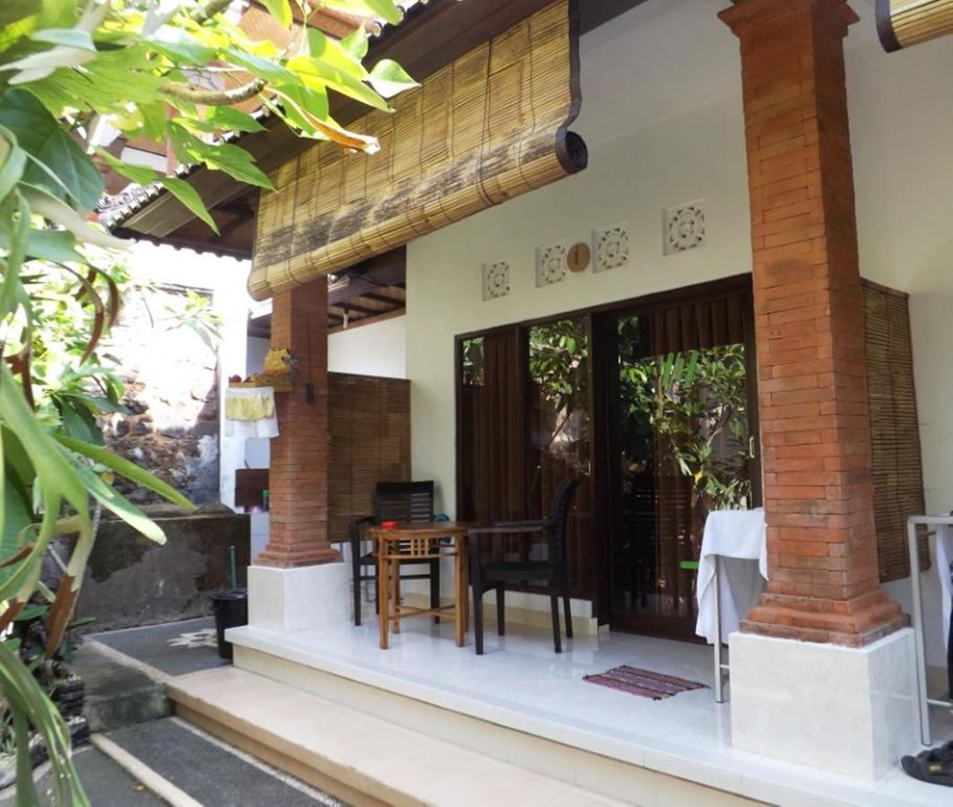 Guest house Omah D'taman By Eps 3*