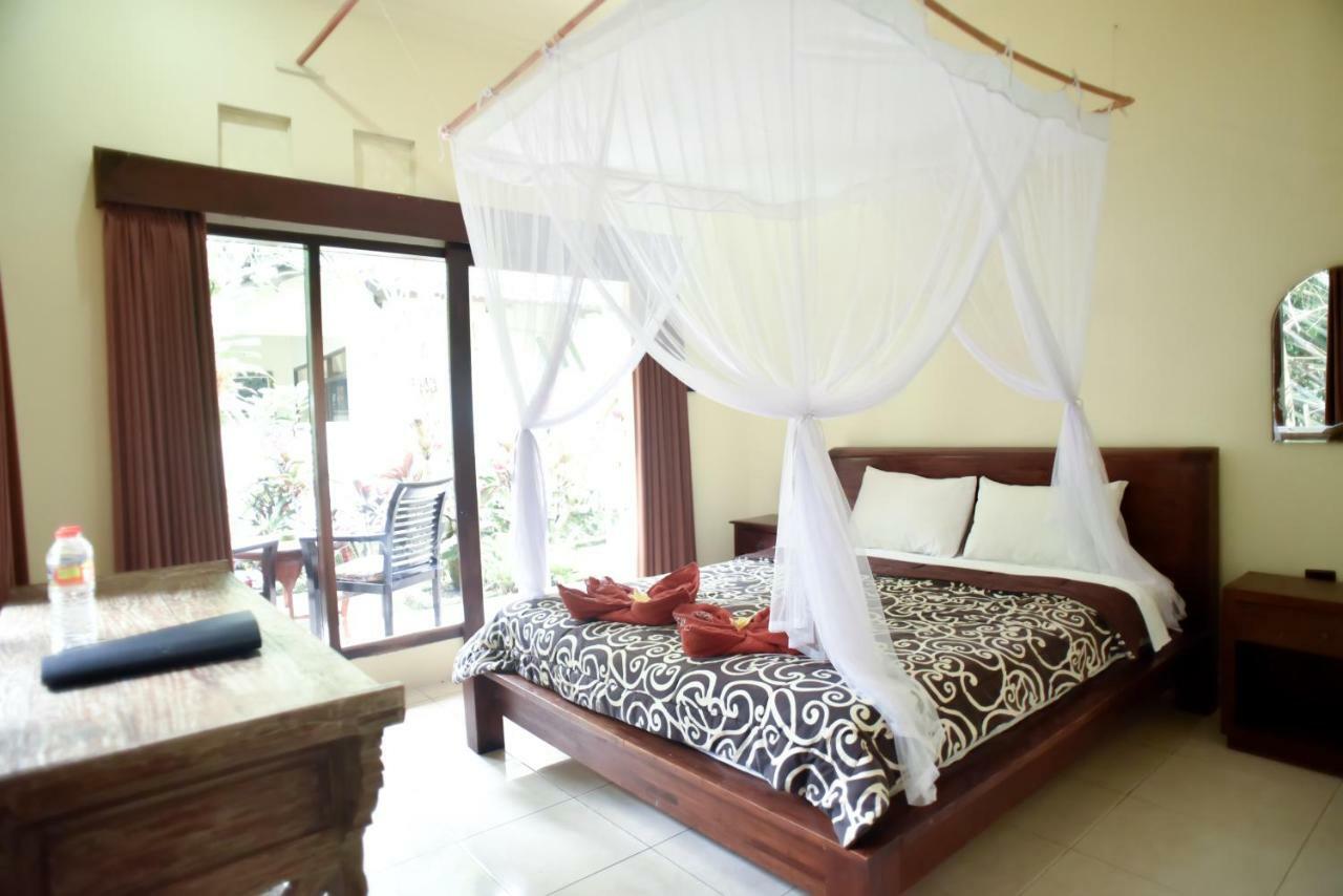 Guest house Omah D'taman By Eps