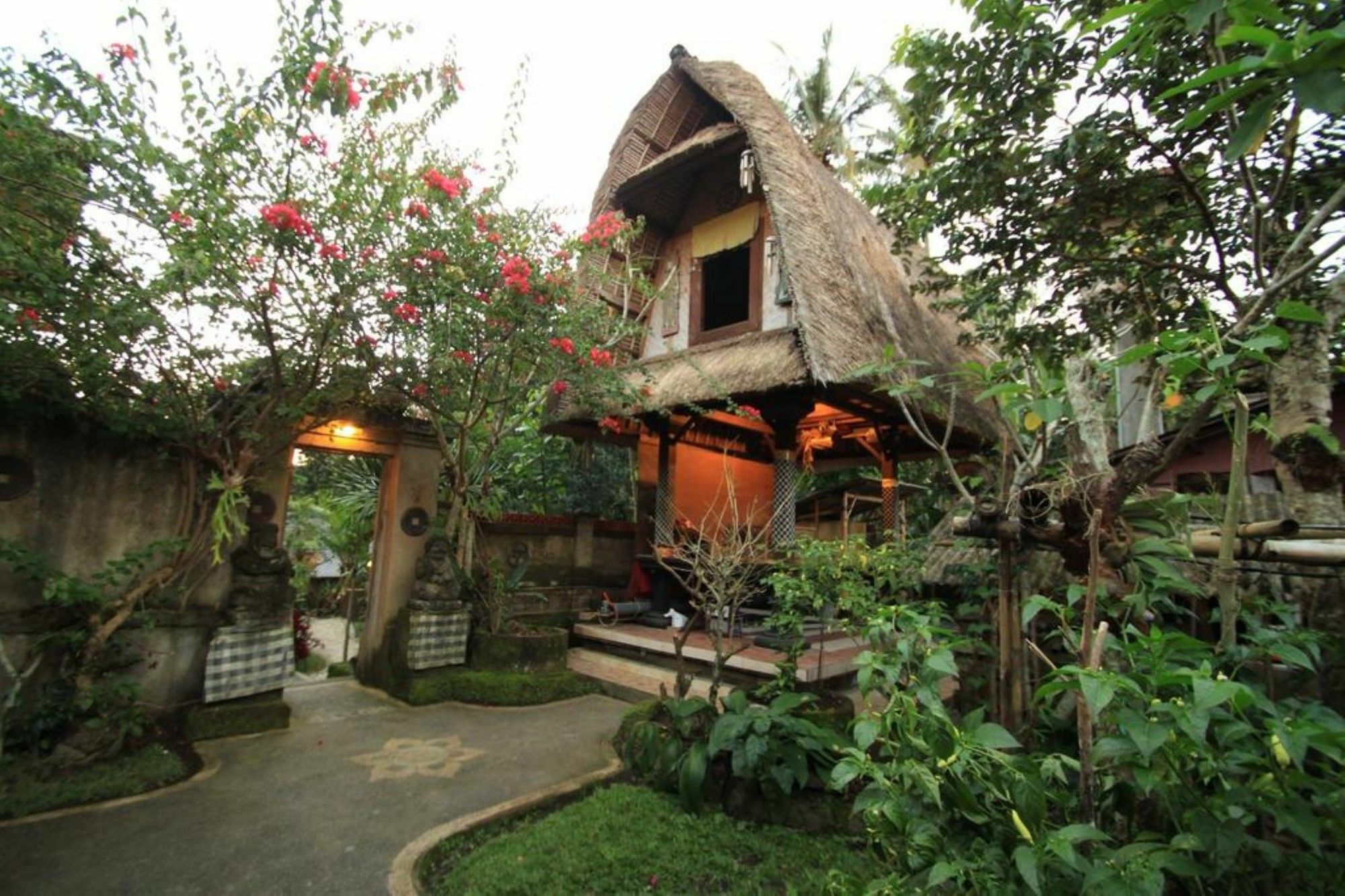 Omah D'taman By Eps Guest house